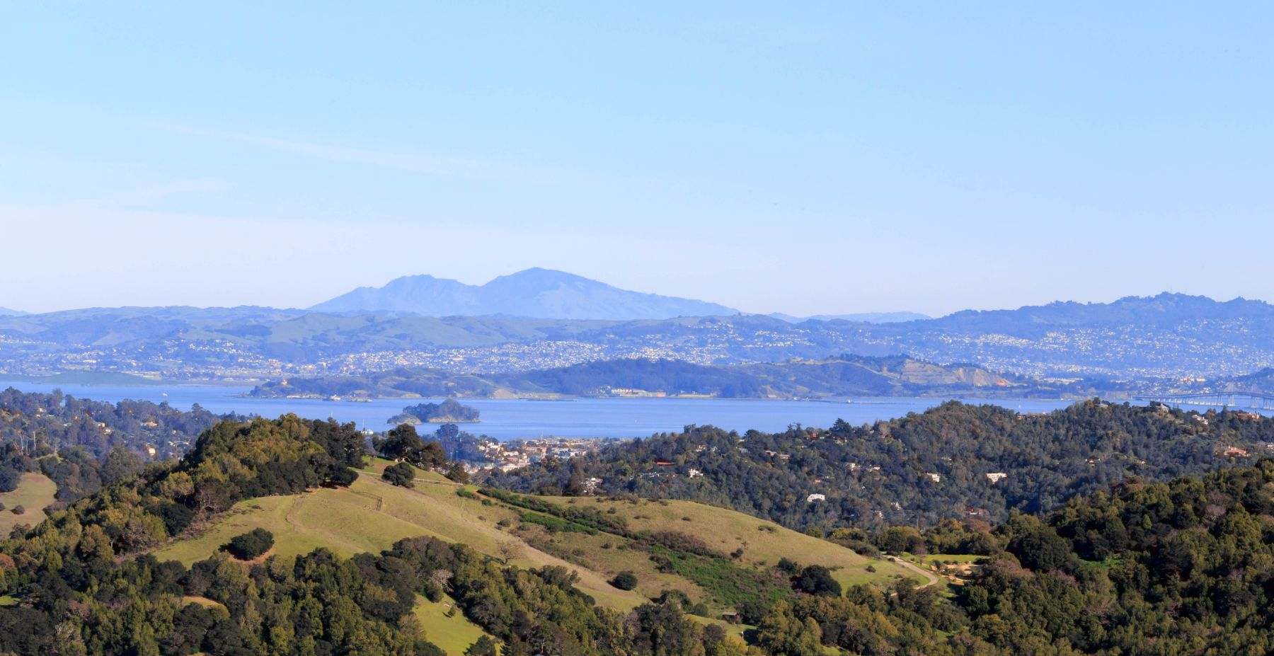 View over San Anselmo's hills toward San Francisco Bay